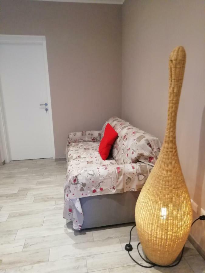 La Casa Di Beppe Daire Lanzo dʼIntelvi Dış mekan fotoğraf